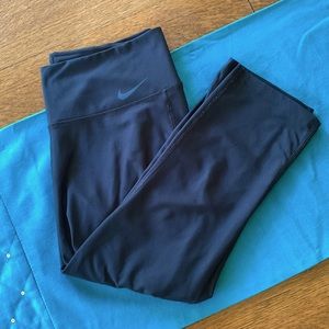 Nike Dri Fit Capris